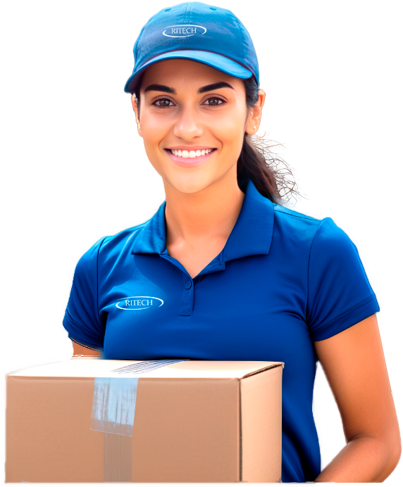 Persona entregando paquete